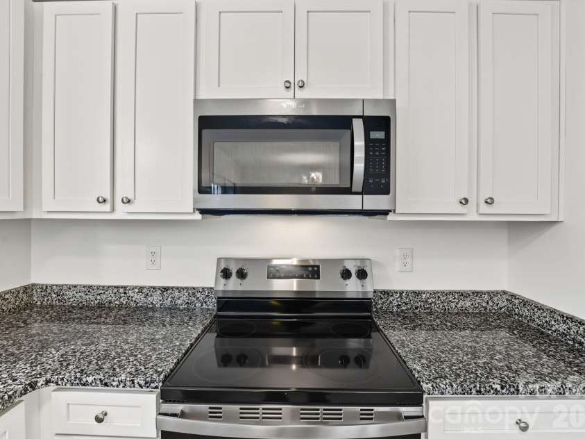 1157 Calhoun Street, Rock Hill, SC 29732.  MLS# CAR4429145, YatesRealty ID 55481. 