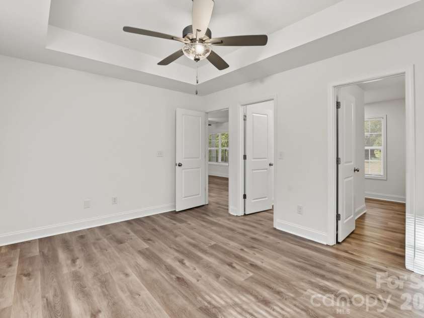 1157 Calhoun Street, Rock Hill, SC 29732.  MLS# CAR4429145, YatesRealty ID 55481. 