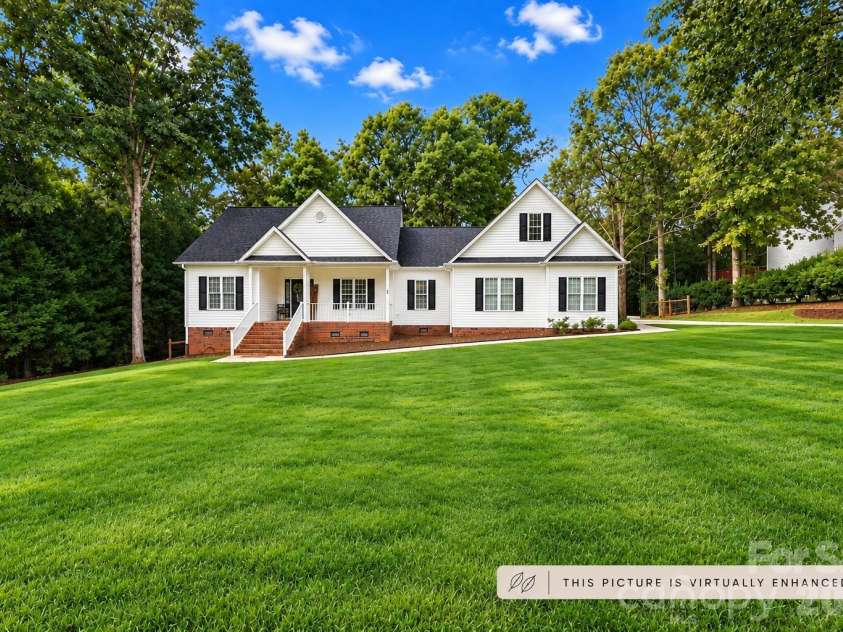 314 Hidden Creek Drive, Shelby, NC 28152.  MLS# CAR4432428, YatesRealty ID 55482. 