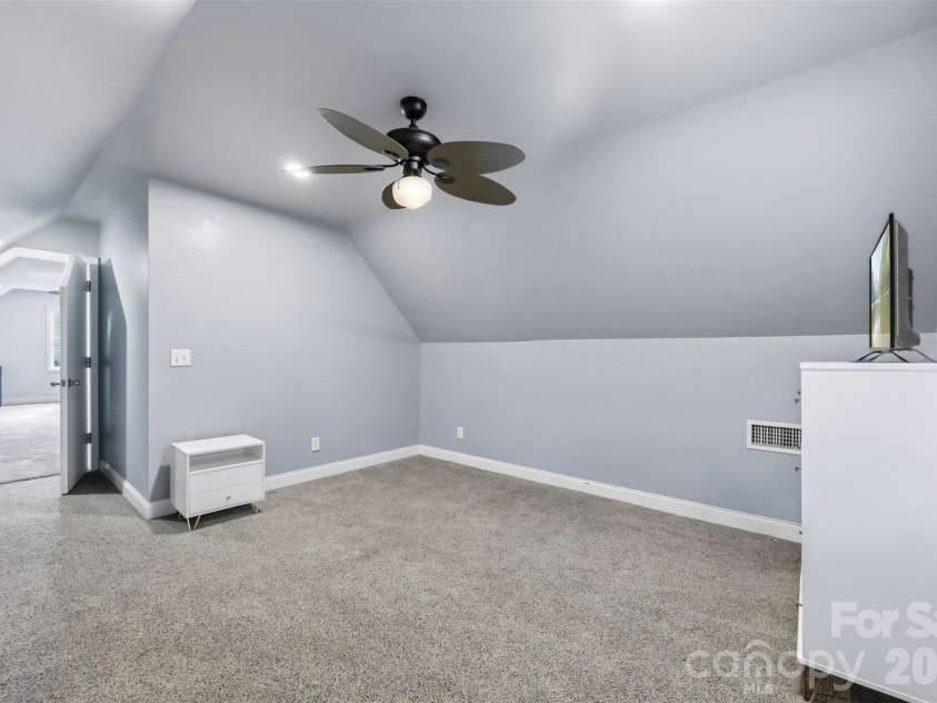 314 Hidden Creek Drive, Shelby, NC 28152.  MLS# CAR4432428, YatesRealty ID 55482. 