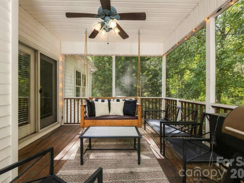 314 Hidden Creek Drive, Shelby, NC 28152.  MLS# CAR4432428, YatesRealty ID 55482. 