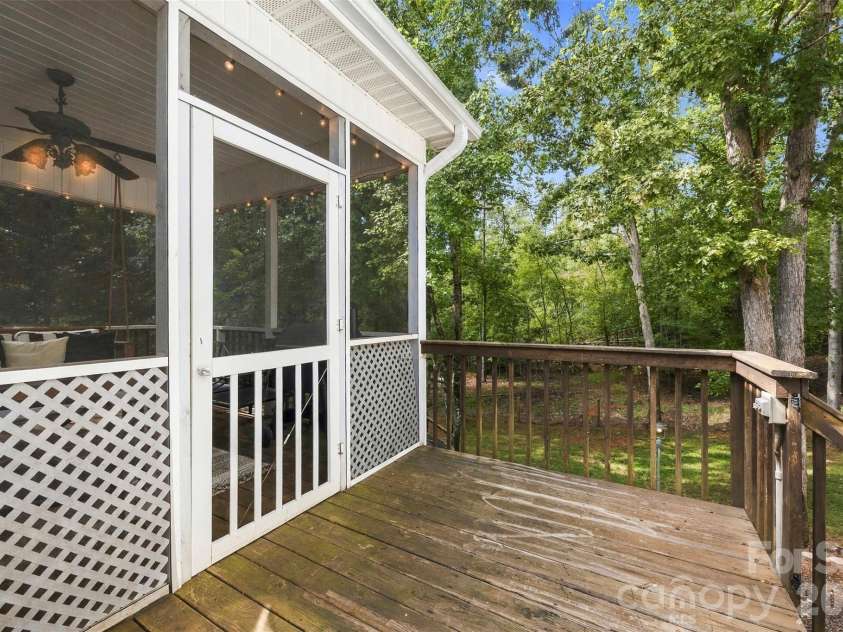 314 Hidden Creek Drive, Shelby, NC 28152.  MLS# CAR4432428, YatesRealty ID 55482. 