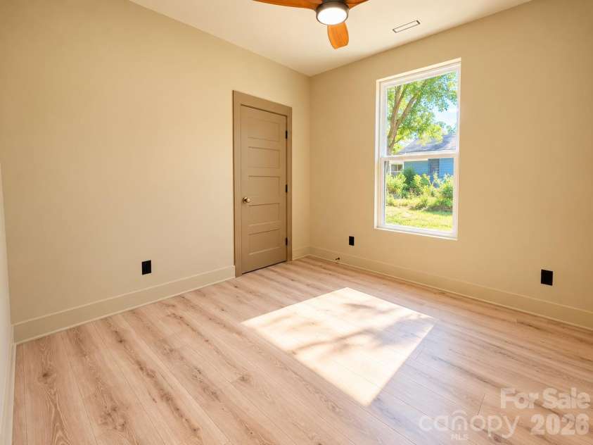 263 Bellhaven Place, Concord, NC 28027.  MLS# CAR4431774, YatesRealty ID 55485. 