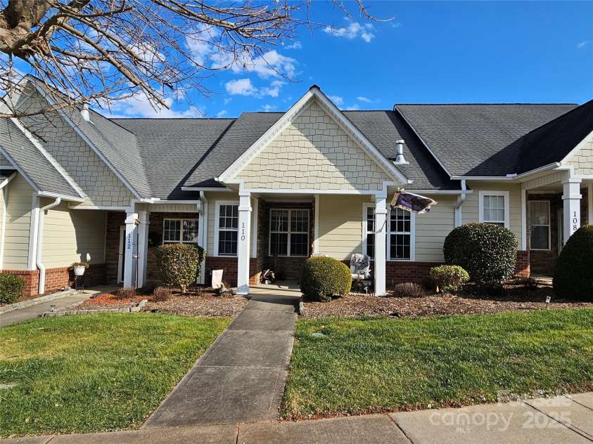 110 Henrys Glen Drive, Morganton, NC 28655.  MLS# CAR4211009, YatesRealty ID 5549. 