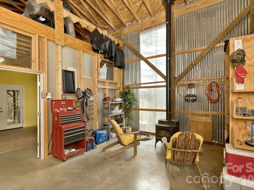 162 Pickens Road, Weaverville, NC 28787.  MLS# CAR4355116, YatesRealty ID 5549. 