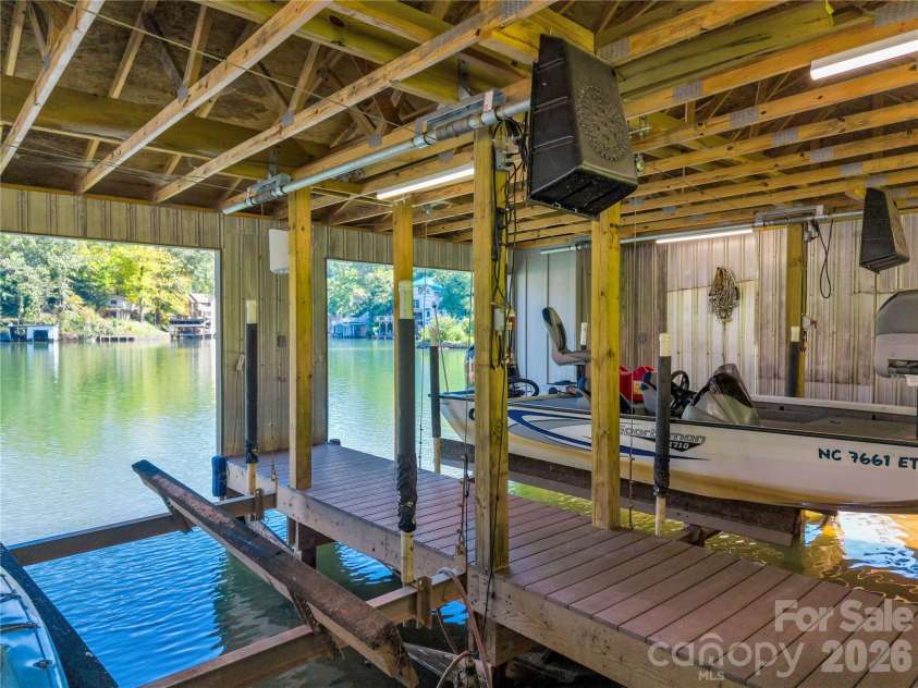 325 Tryon Bay Circle, Lake Lure, NC 28746.  MLS# CAR4432745, YatesRealty ID 55492. 
