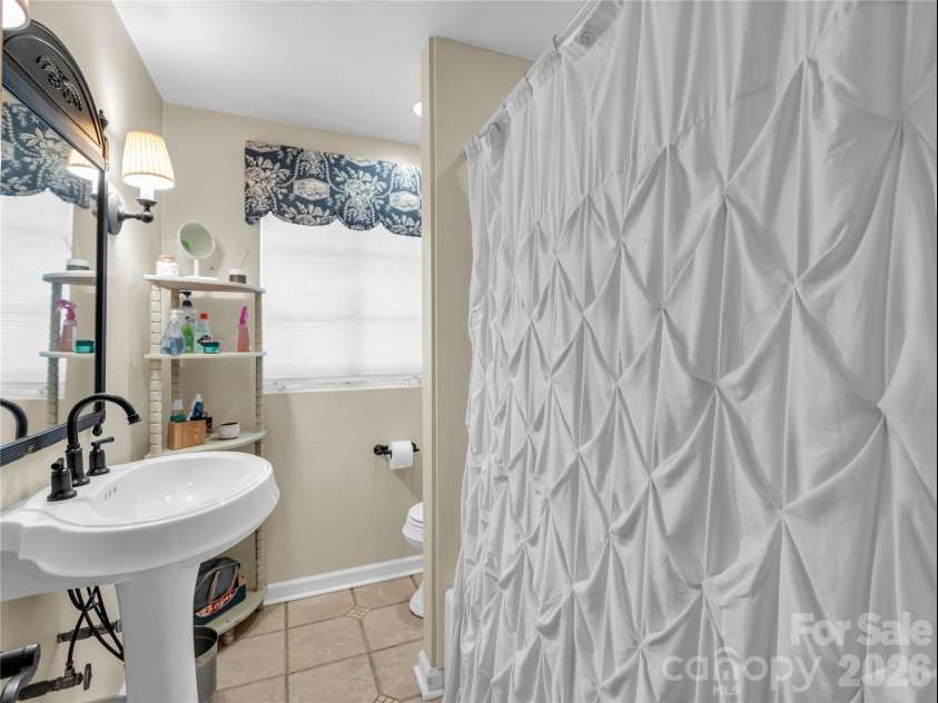 325 Tryon Bay Circle, Lake Lure, NC 28746.  MLS# CAR4432745, YatesRealty ID 55492. 