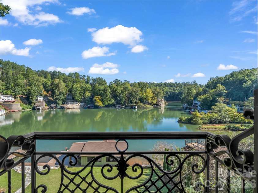 325 Tryon Bay Circle, Lake Lure, NC 28746.  MLS# CAR4432745, YatesRealty ID 55492. 