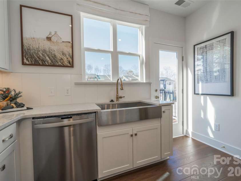 1439 Levy Way, Charlotte, NC 28205.  MLS# CAR4432764, YatesRealty ID 55494. Conceptual