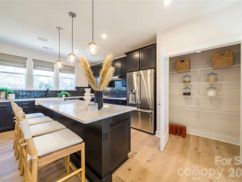 1431 Levy Way, Charlotte, NC 28205.  MLS# CAR4432772, YatesRealty ID 55496. Conceptual