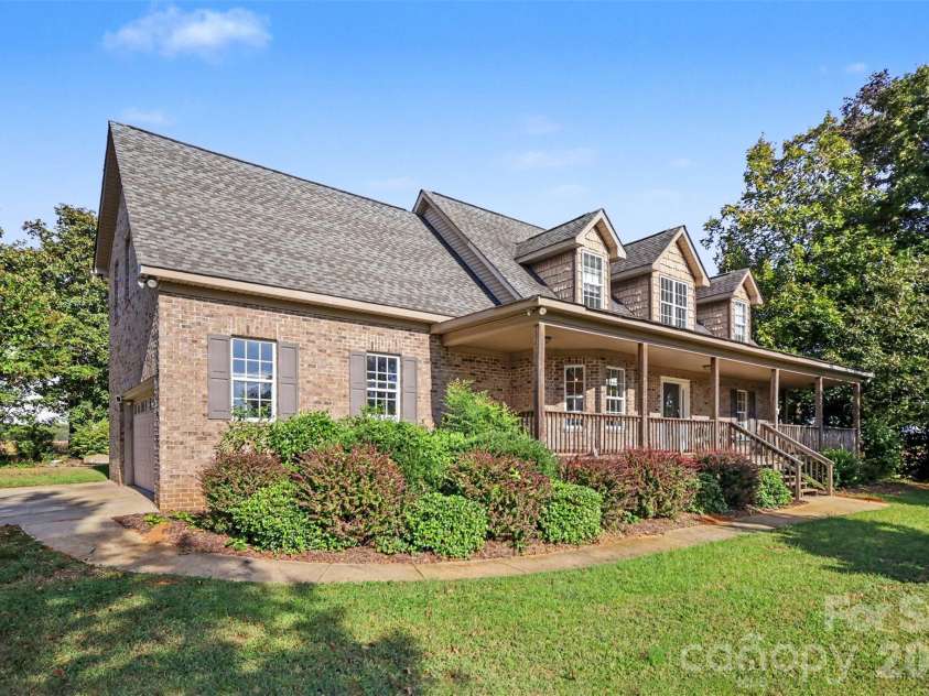3634 New Town Road, Waxhaw, NC 28173.  MLS# CAR4430753, YatesRealty ID 55497. 