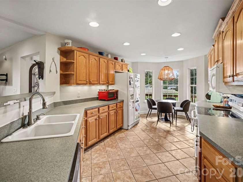 3634 New Town Road, Waxhaw, NC 28173.  MLS# CAR4430753, YatesRealty ID 55497. 
