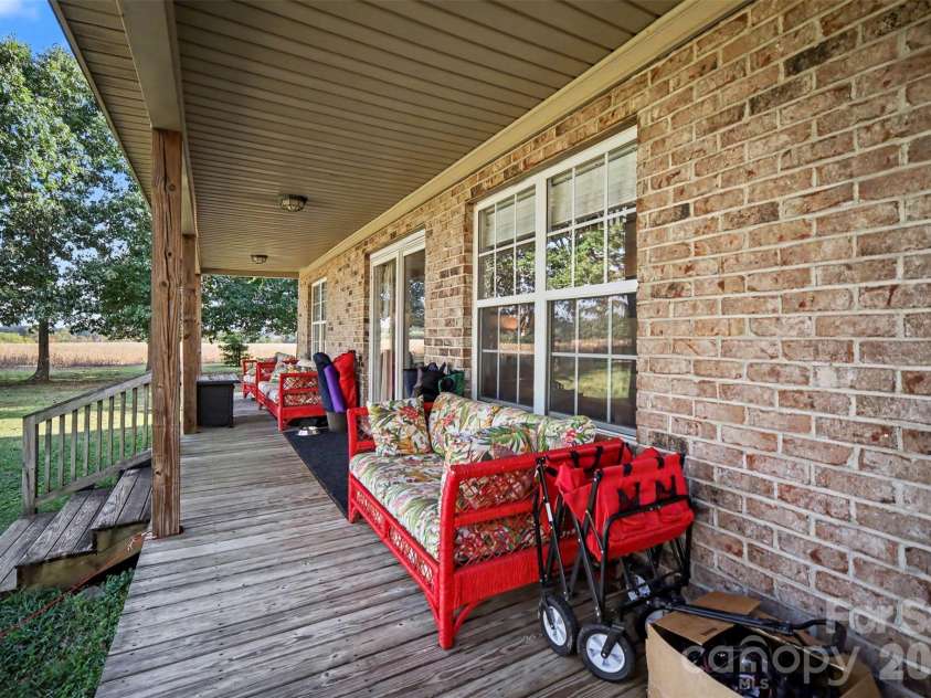 3634 New Town Road, Waxhaw, NC 28173.  MLS# CAR4430753, YatesRealty ID 55497. 