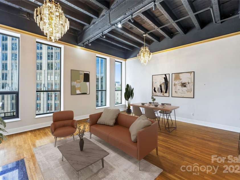 127 Tryon Street, Charlotte, NC 28202.  MLS# CAR4311876, YatesRealty ID 5550. Virtually staged 