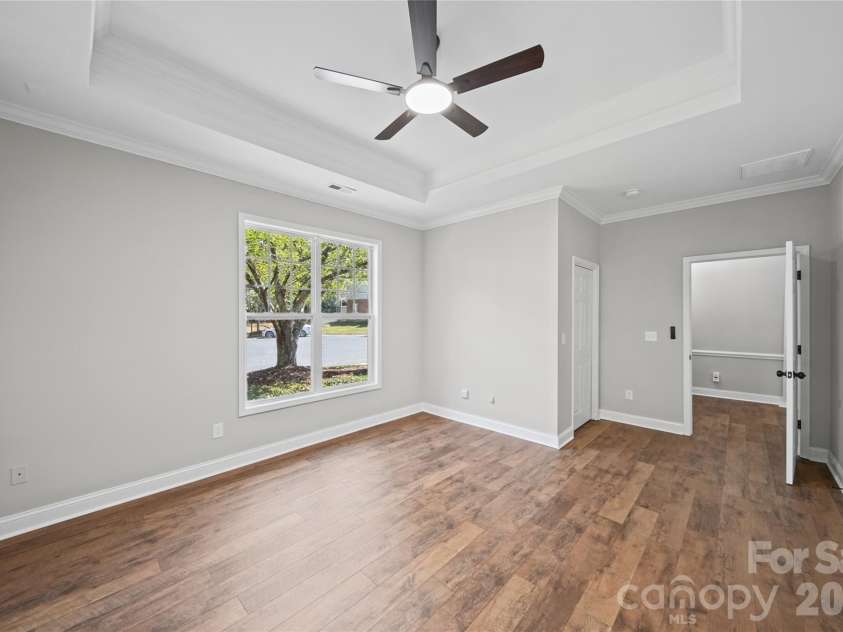 3741 Oak View Court, Matthews, NC 28105.  MLS# CAR4431812, YatesRealty ID 55507. 