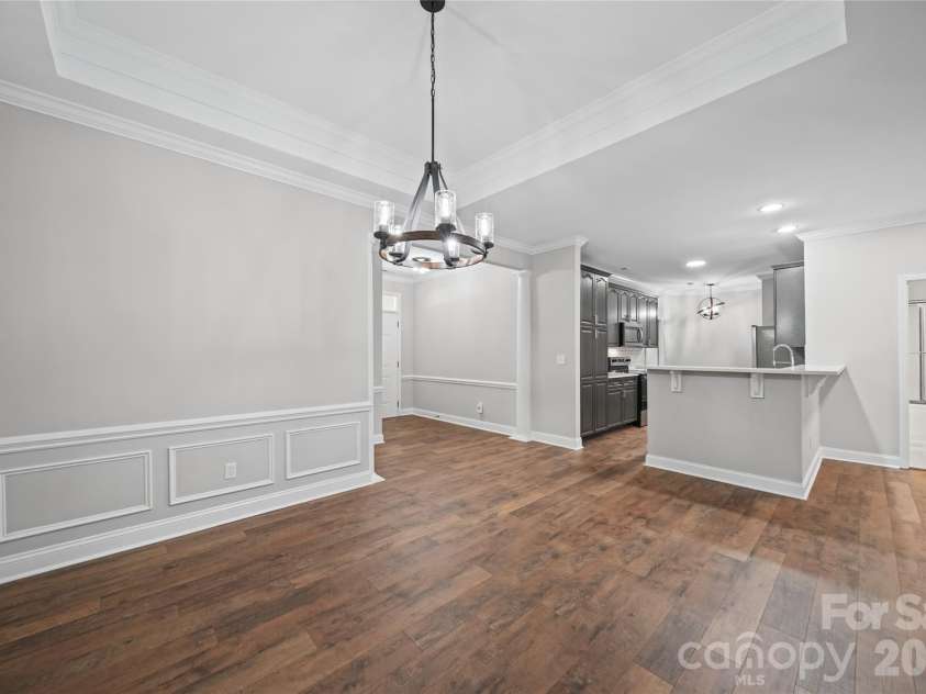 3741 Oak View Court, Matthews, NC 28105.  MLS# CAR4431812, YatesRealty ID 55507. 