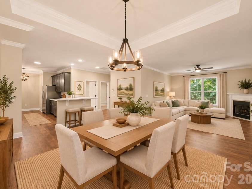 3741 Oak View Court, Matthews, NC 28105.  MLS# CAR4431812, YatesRealty ID 55507. 