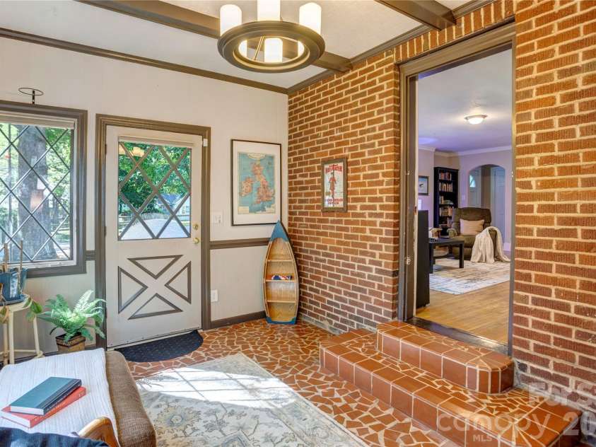 50 Park Drive, Concord, NC 28027.  MLS# CAR4432135, YatesRealty ID 55509. 