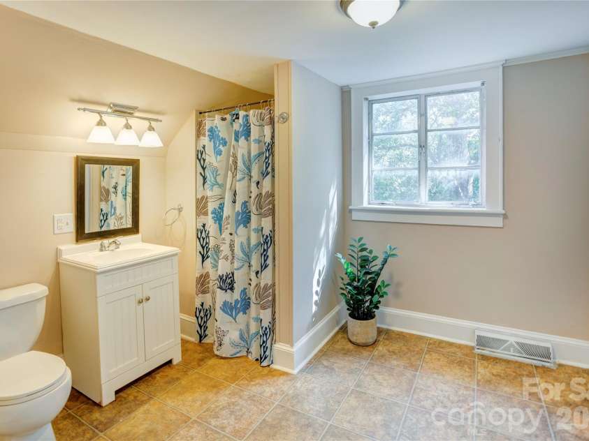 50 Park Drive, Concord, NC 28027.  MLS# CAR4432135, YatesRealty ID 55509. 