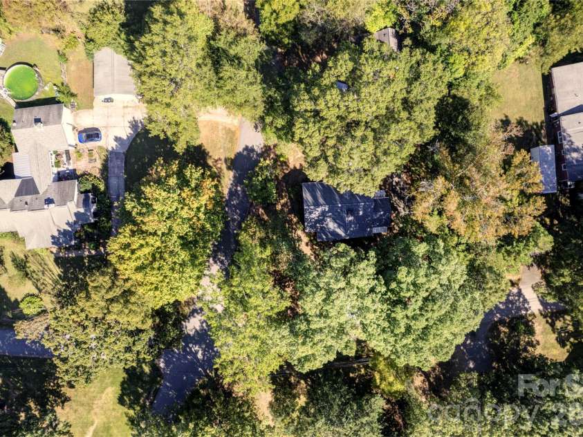 50 Park Drive, Concord, NC 28027.  MLS# CAR4432135, YatesRealty ID 55509. 