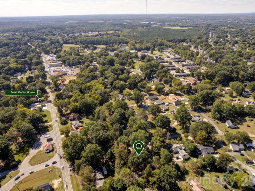 50 Park Drive, Concord, NC 28027.  MLS# CAR4432135, YatesRealty ID 55509. 