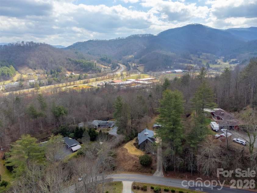 401 Country Club Drive, Cullowhee, NC 28723.  MLS# CAR4355089, YatesRealty ID 5551. 