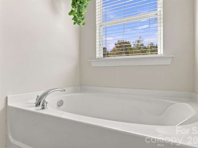 1020 Archibald Avenue, Fort Mill, SC 29708.  MLS# CAR4432759, YatesRealty ID 55510. 