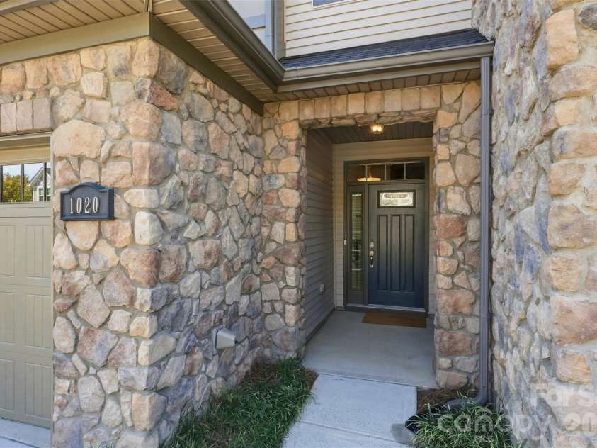 1020 Archibald Avenue, Fort Mill, SC 29708.  MLS# CAR4432759, YatesRealty ID 55510. Welcome home!