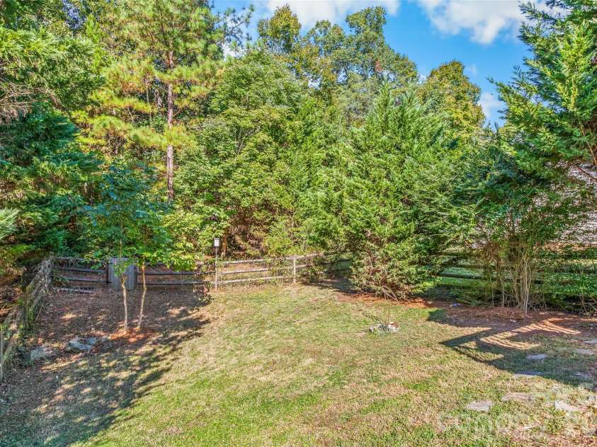 4618 Hendrix Court, Concord, NC 28025.  MLS# CAR4431884, YatesRealty ID 55512. Fenced Backyard