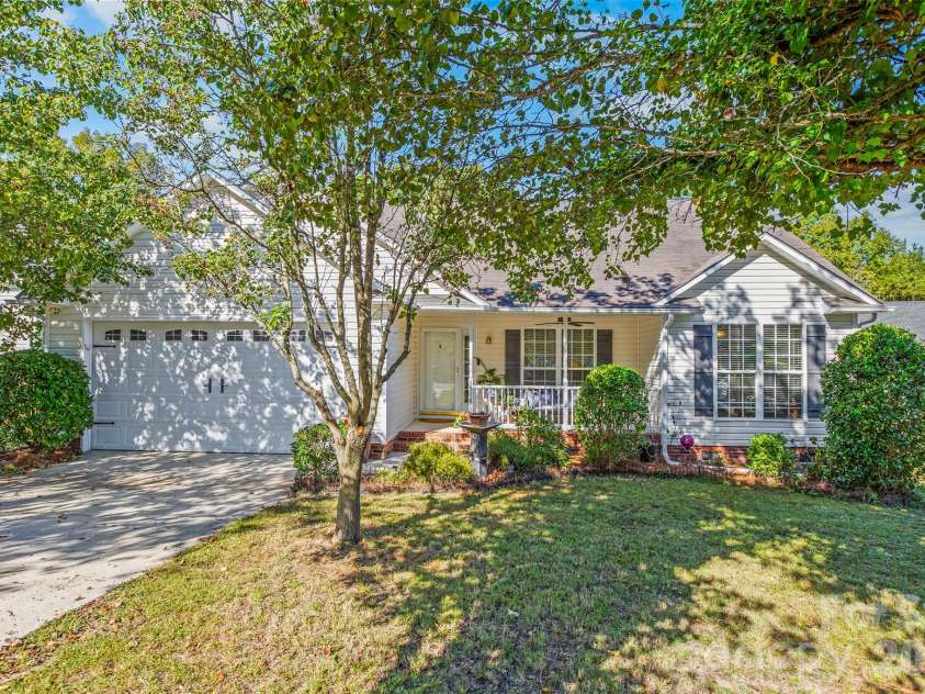4618 Hendrix Court, Concord, NC 28025.  MLS# CAR4431884, YatesRealty ID 55512. Front