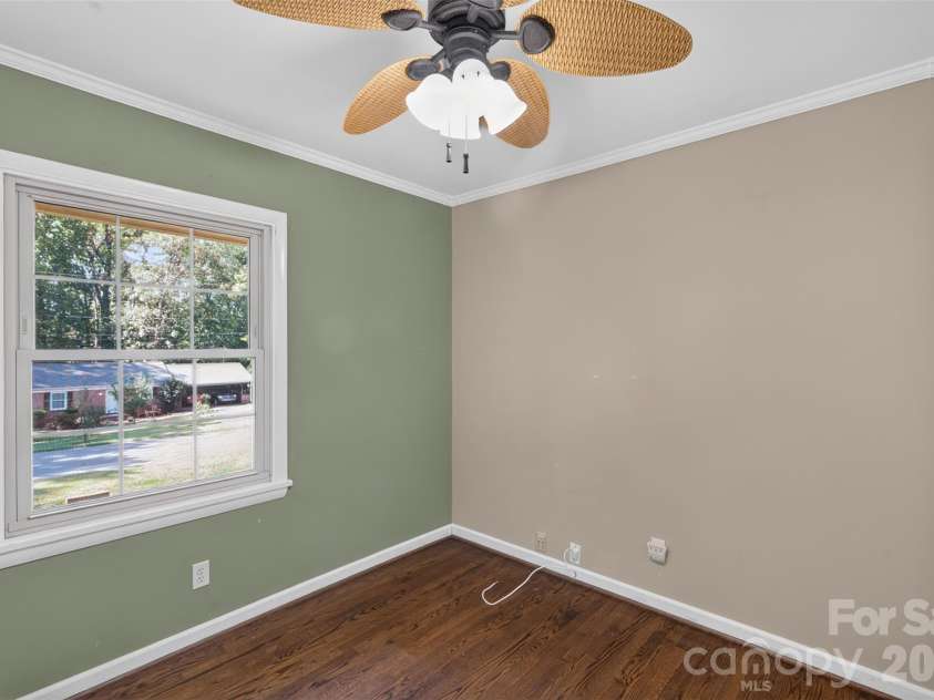3325 Saint Evans Road, Charlotte, NC 28214.  MLS# CAR4432718, YatesRealty ID 55513. 