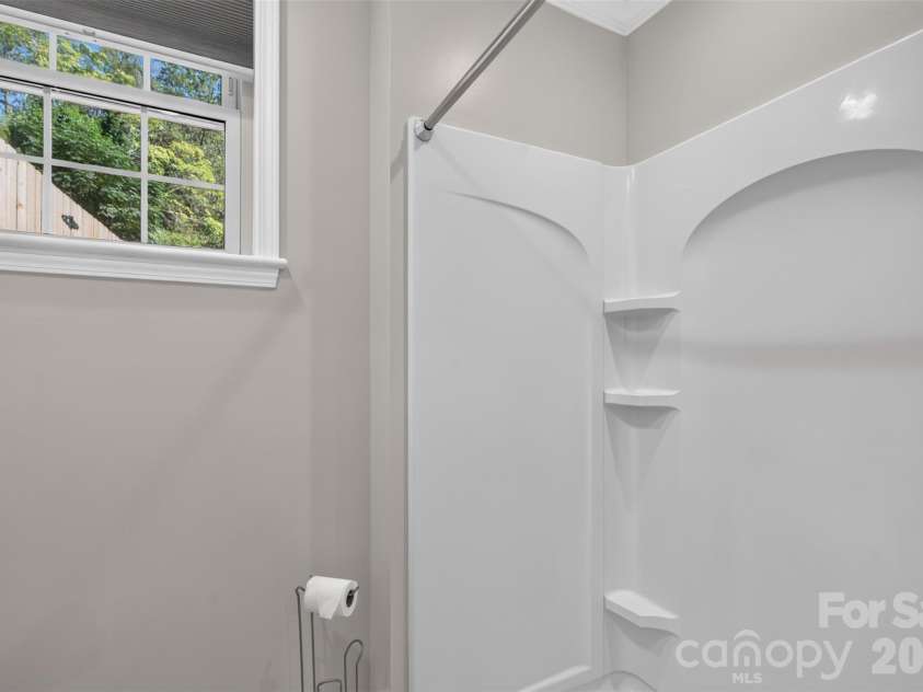 3325 Saint Evans Road, Charlotte, NC 28214.  MLS# CAR4432718, YatesRealty ID 55513. 