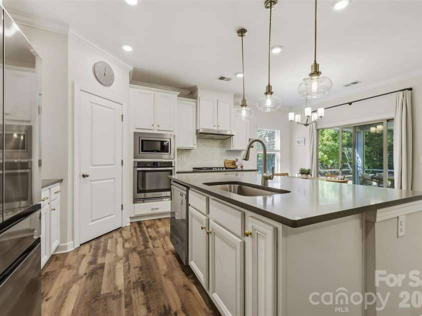 3000 Cedric Court, Fort Mill, SC 29715.  MLS# CAR4432464, YatesRealty ID 55514. 