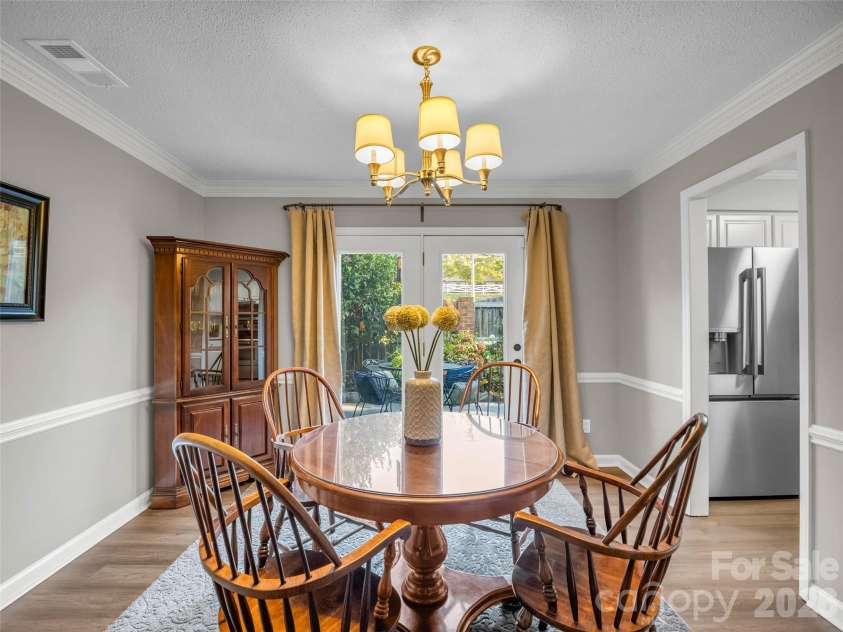 1834 Robinwood Road, Gastonia, NC 28054.  MLS# CAR4432554, YatesRealty ID 55519. 