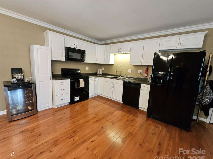 118 Knight Lane, Lawndale, NC 28090.  MLS# CAR4246350, YatesRealty ID 5552. Kitchen