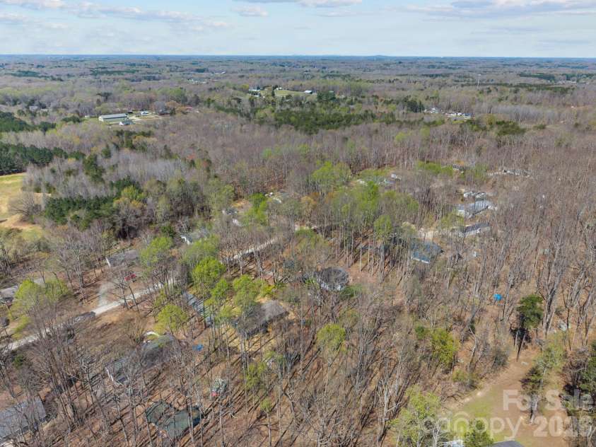 215 Crescent Heights Drive, Salisbury, NC 28146.  MLS# CAR4359710, YatesRealty ID 5552. 