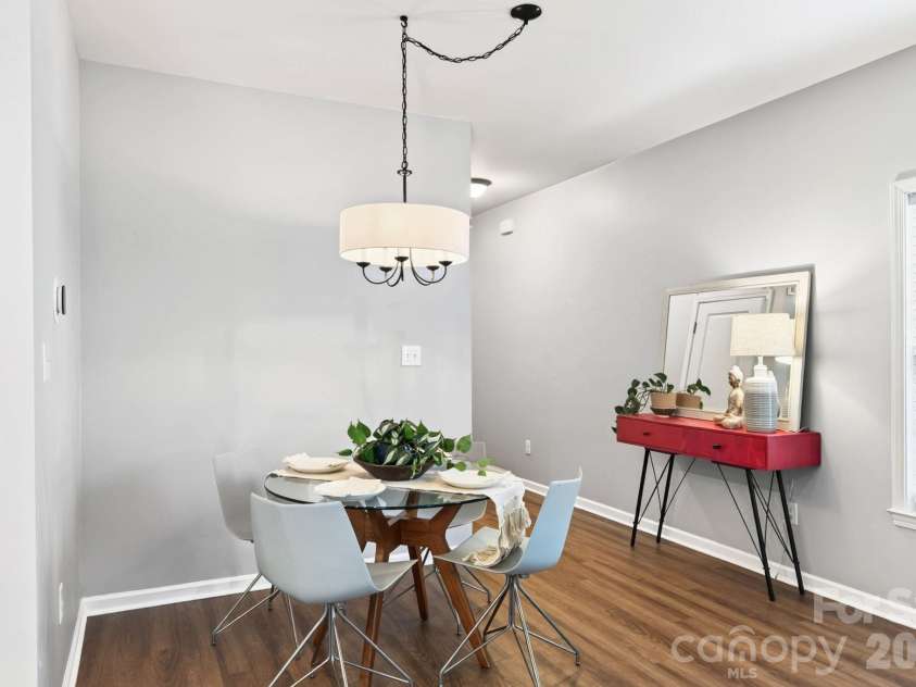 62 Kirby Road, Asheville, NC 28806.  MLS# CAR4431390, YatesRealty ID 55523. Dining Area