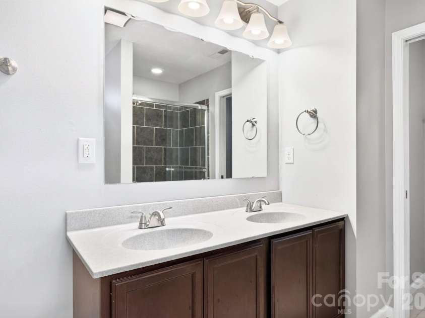 62 Kirby Road, Asheville, NC 28806.  MLS# CAR4431390, YatesRealty ID 55523. Double Vanity