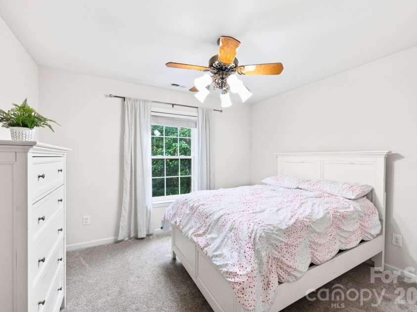 62 Kirby Road, Asheville, NC 28806.  MLS# CAR4431390, YatesRealty ID 55523. Secondary Bedroom