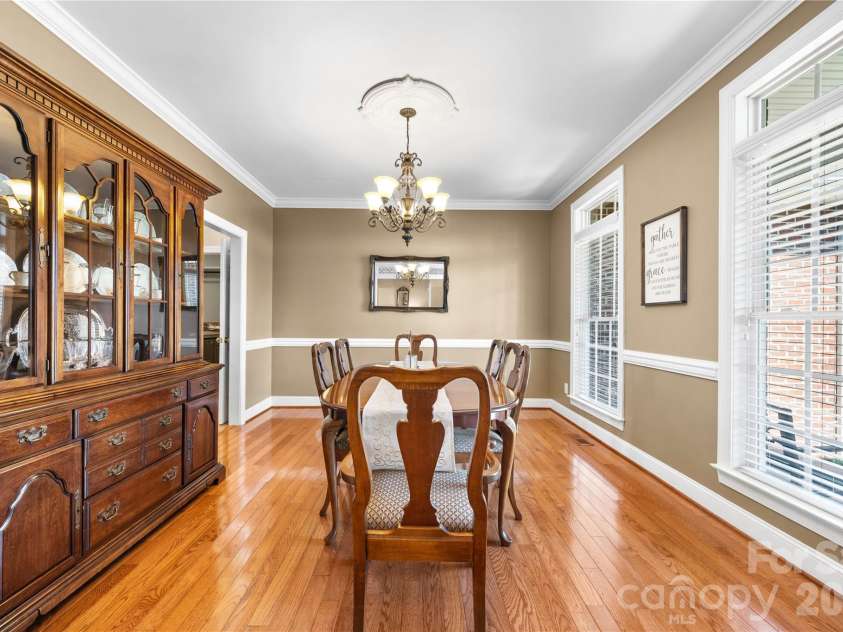 66 Hawks Ridge, Hickory, NC 28601.  MLS# CAR4431161, YatesRealty ID 55524. 