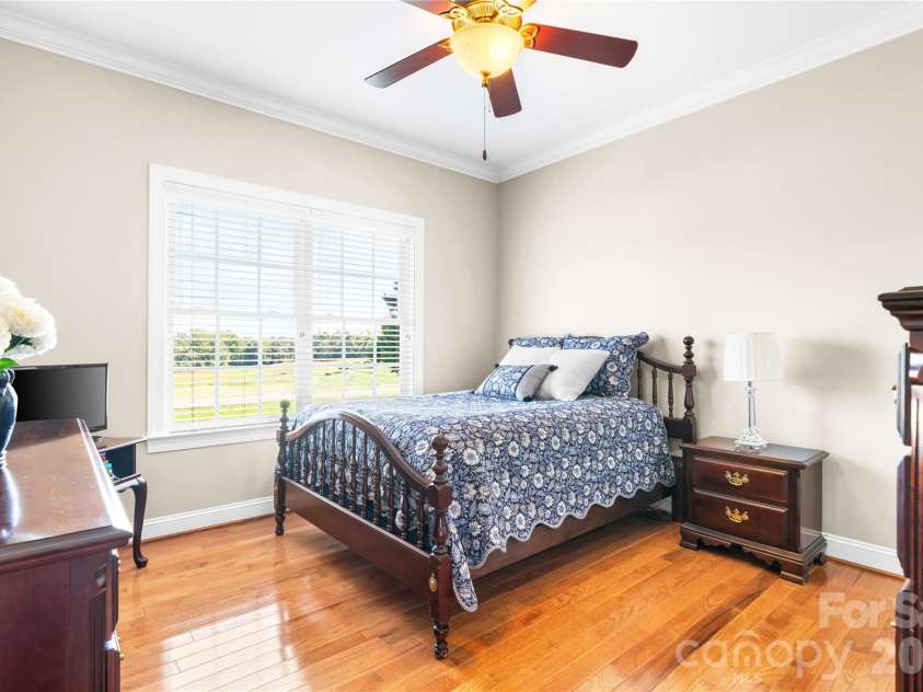 66 Hawks Ridge, Hickory, NC 28601.  MLS# CAR4431161, YatesRealty ID 55524. 