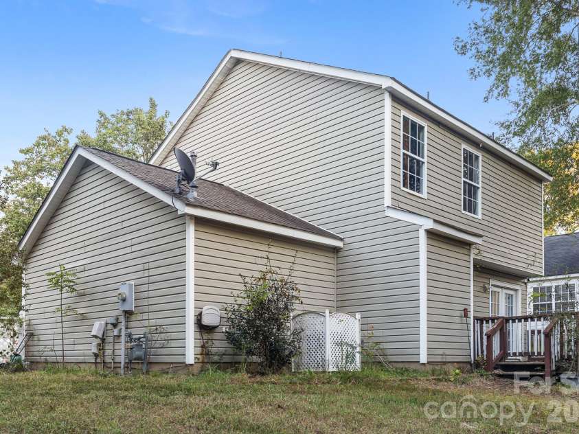3081 Parade Lane, Concord, NC 28025.  MLS# CAR4432607, YatesRealty ID 55525. 
