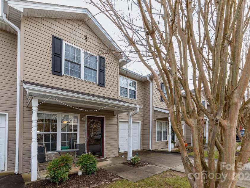 22 Yorktown Circle, Fletcher, NC 28732.  MLS# CAR4207413, YatesRealty ID 5553. Front of Home