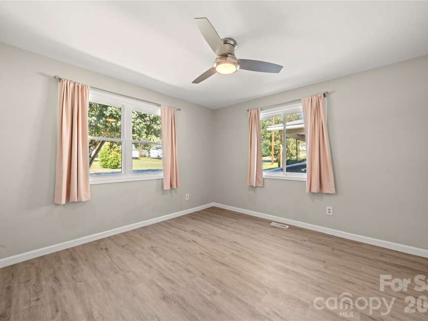 209 Rhyne Street, Stanley, NC 28164.  MLS# CAR4432643, YatesRealty ID 55531. 