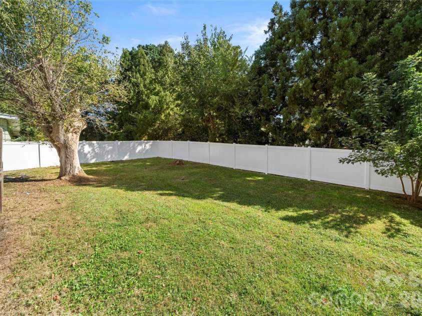 209 Rhyne Street, Stanley, NC 28164.  MLS# CAR4432643, YatesRealty ID 55531. 