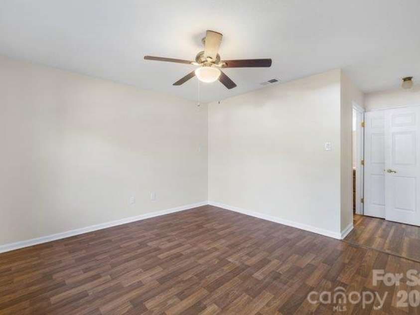 746 Main Street, Mooresville, NC 28115.  MLS# CAR4432552, YatesRealty ID 55532. 