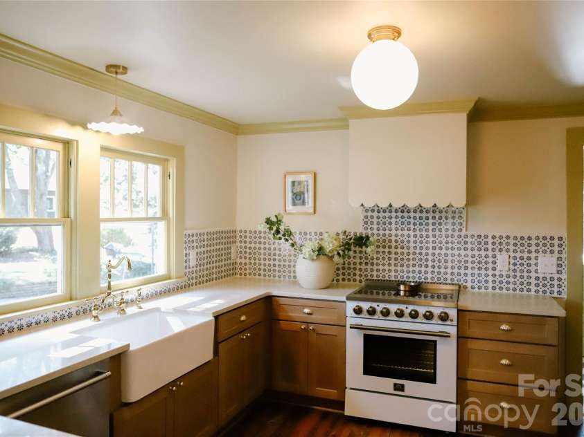 215 Krimminger Avenue, Concord, NC 28025.  MLS# CAR4432746, YatesRealty ID 55535. 