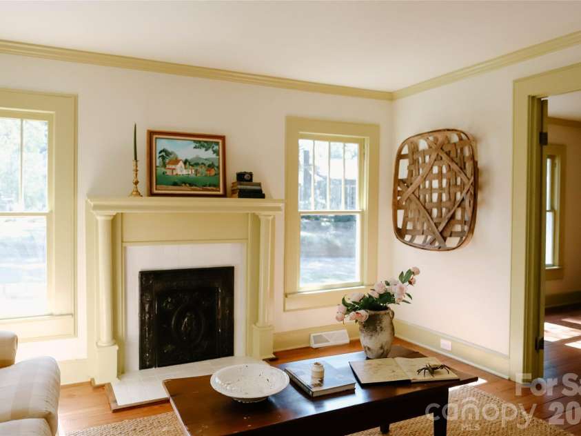215 Krimminger Avenue, Concord, NC 28025.  MLS# CAR4432746, YatesRealty ID 55535. 