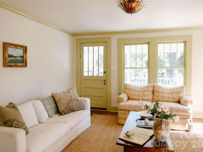 215 Krimminger Avenue, Concord, NC 28025.  MLS# CAR4432746, YatesRealty ID 55535. 