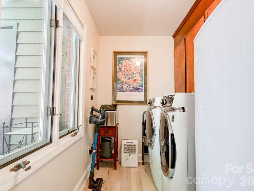 301 Pinkney Street, Shelby, NC 28150.  MLS# CAR4432509, YatesRealty ID 55538. Laundry room